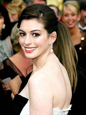 Anne Hathaway Catwoman