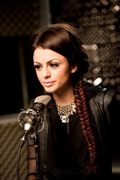 Cher Lloyd - Is the Swagger Back?